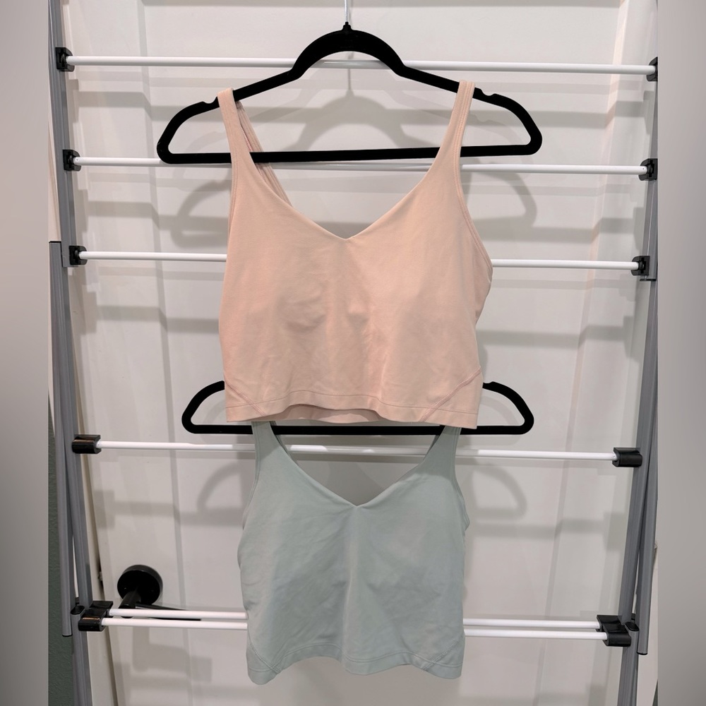 Muted pastel Lulu Align Tops! Sz 8!